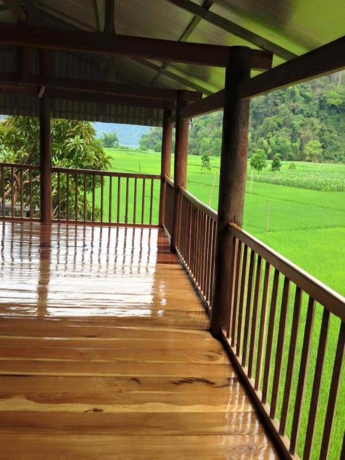 Tran Xuan Homestay Ba Be Village エクステリア 写真