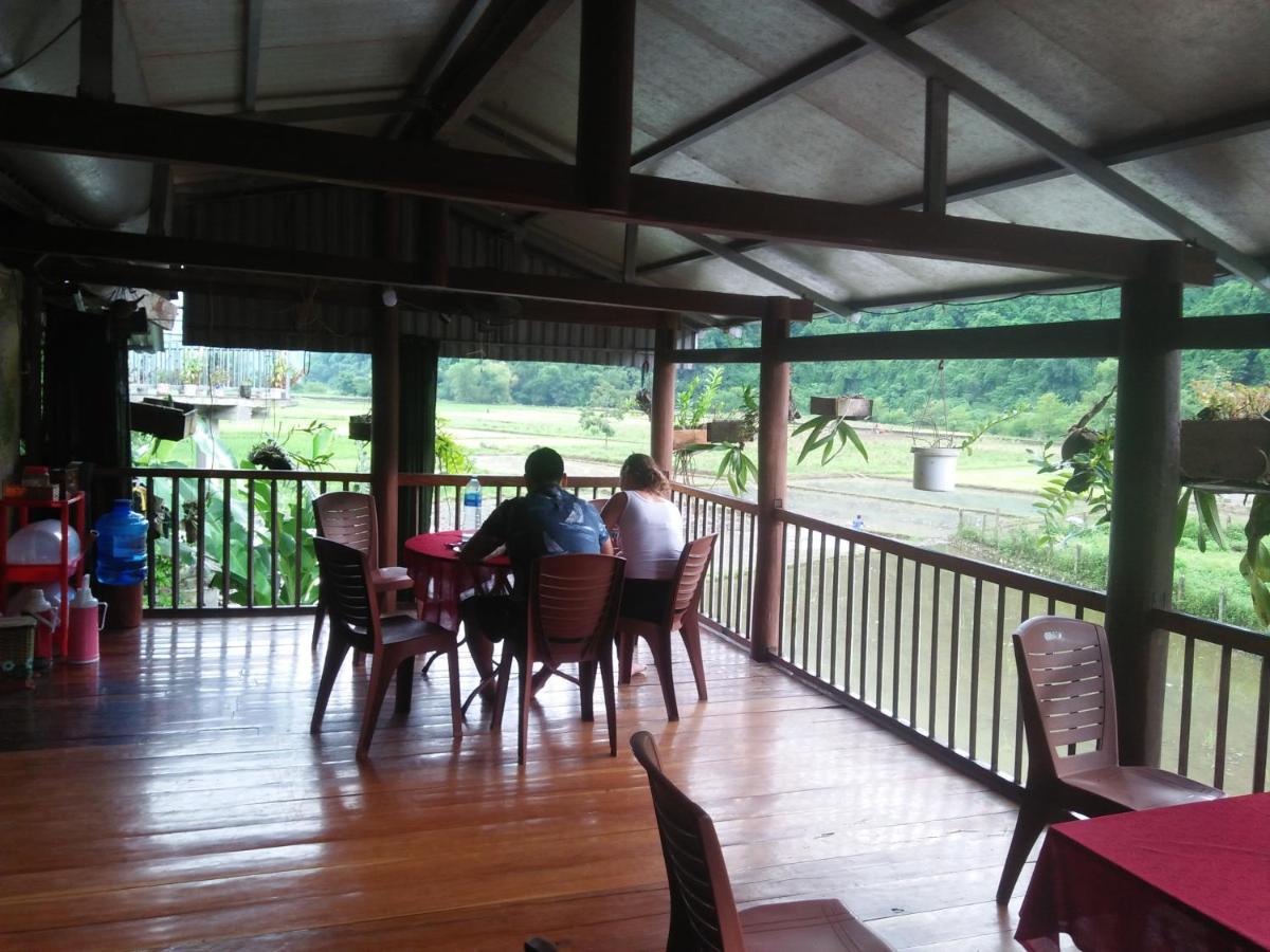 Tran Xuan Homestay Ba Be Village エクステリア 写真